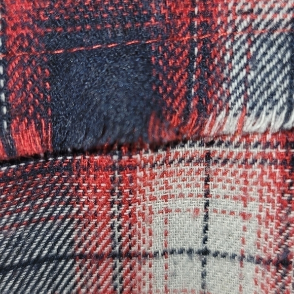 POL Button-down Plaid Shirt - Picture 4 of 8